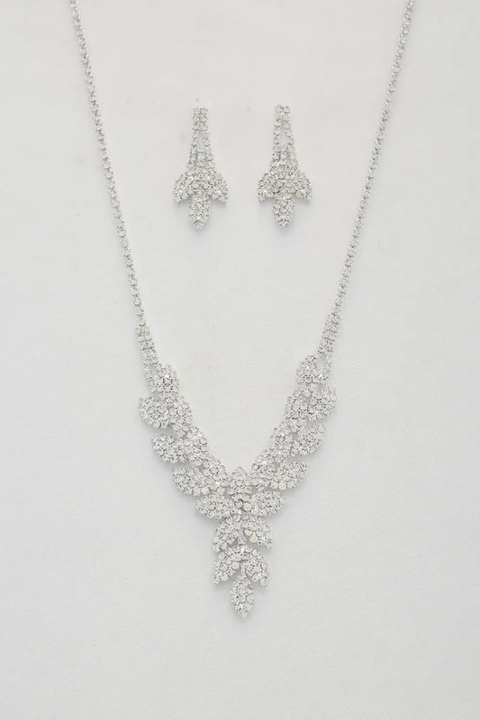 Leaf Pattern Crystal Necklace Taylor Rouge